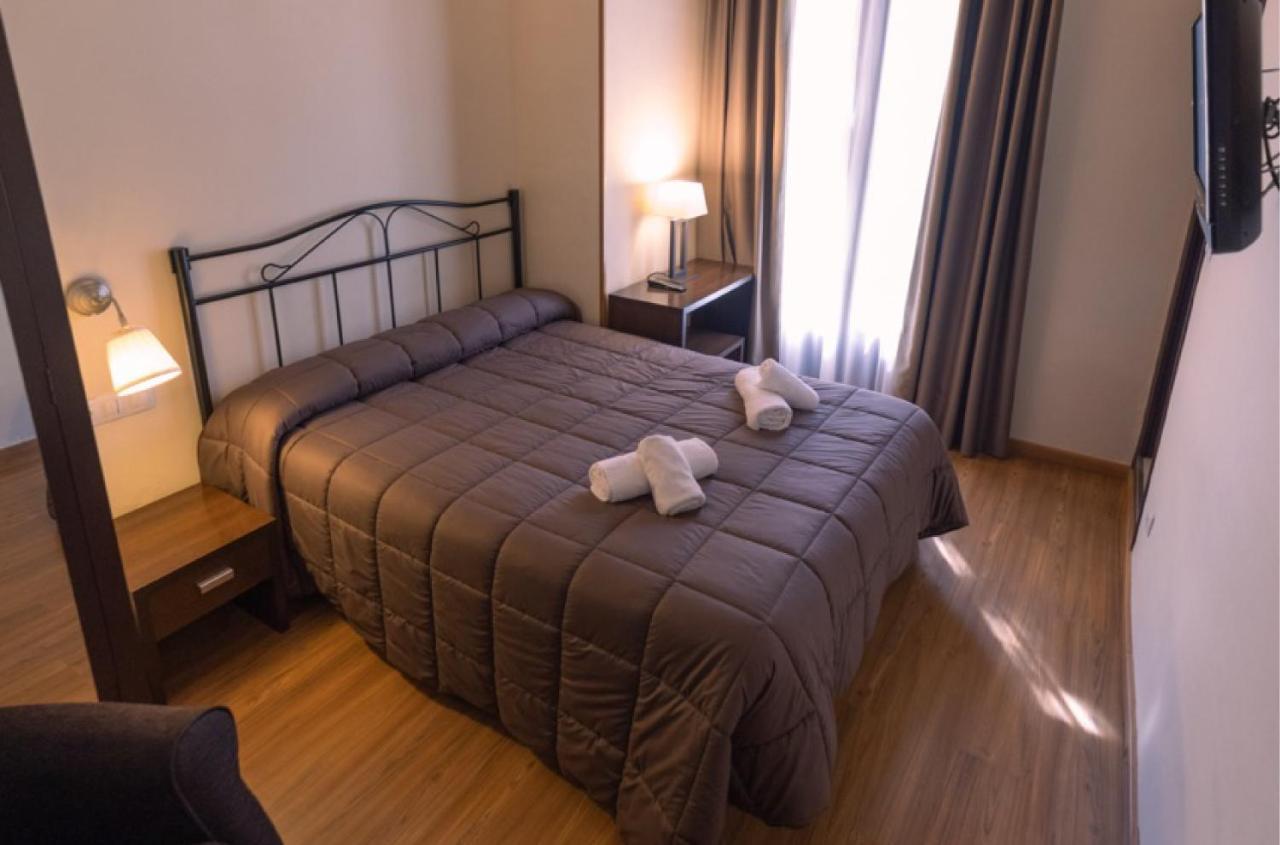 Hotel Rural Y Apartamentos Villa Engracia Espluga de Francolí Εξωτερικό φωτογραφία