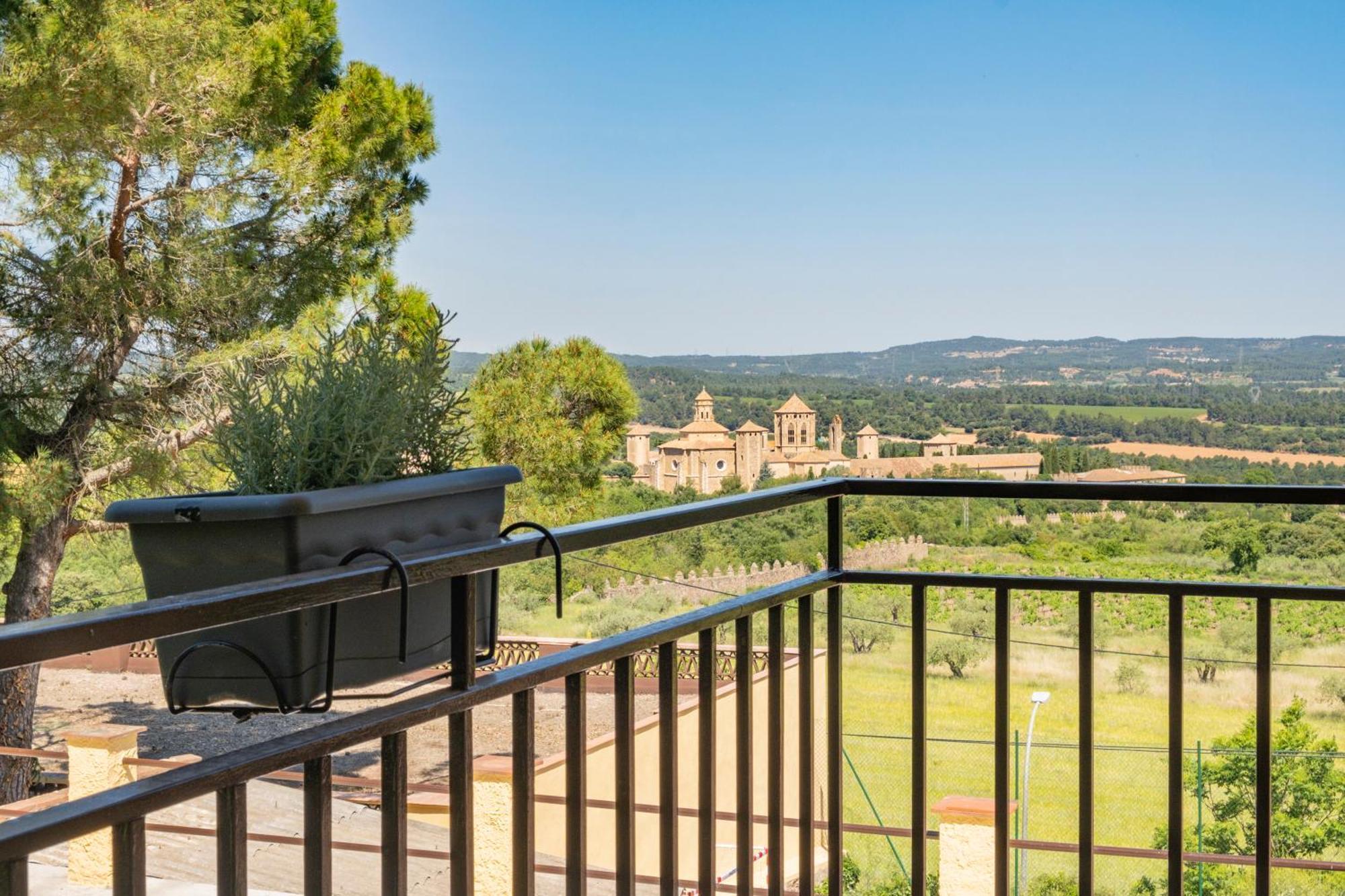 Hotel Rural Y Apartamentos Villa Engracia Espluga de Francolí Εξωτερικό φωτογραφία